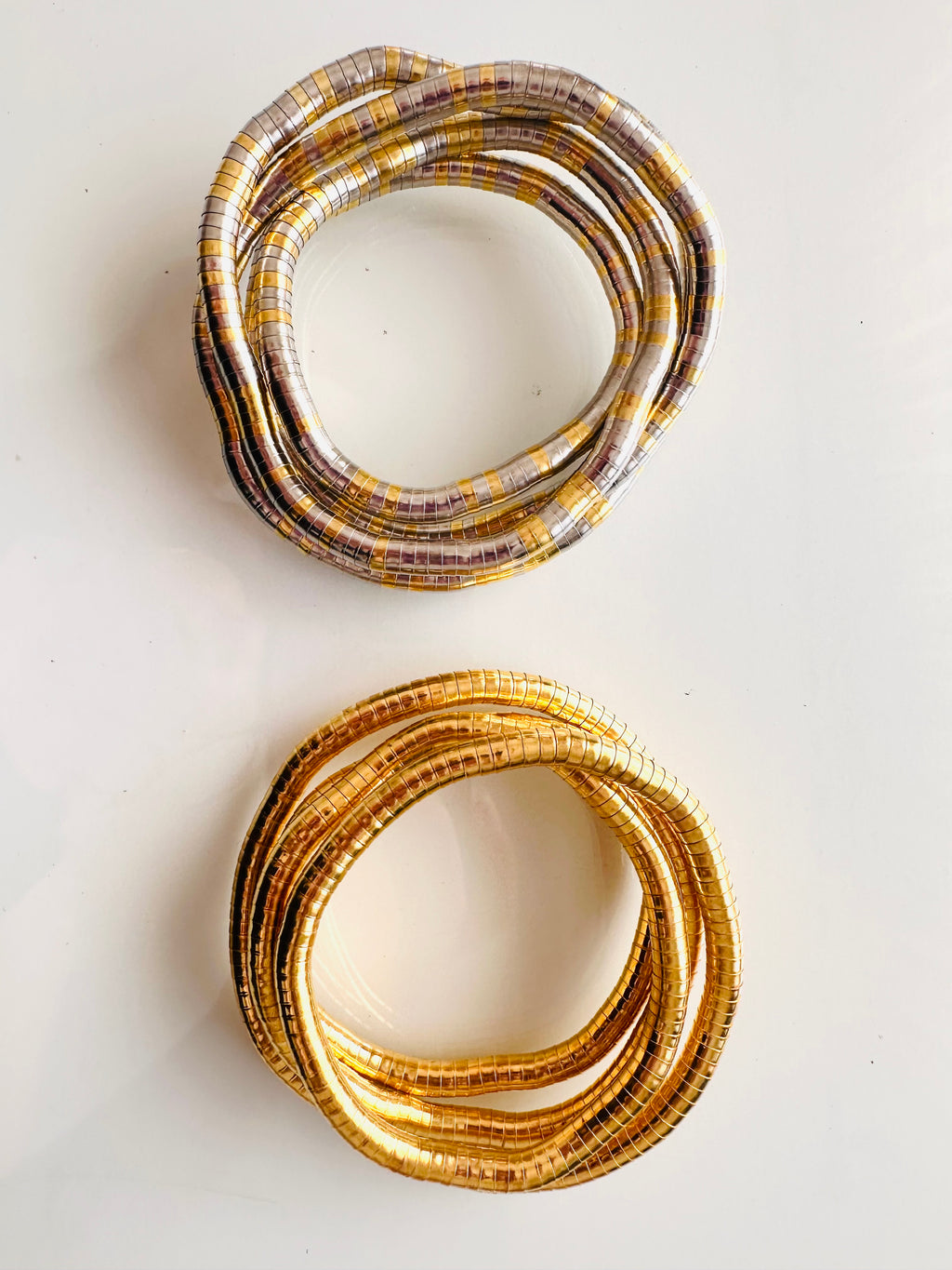Snake cravat